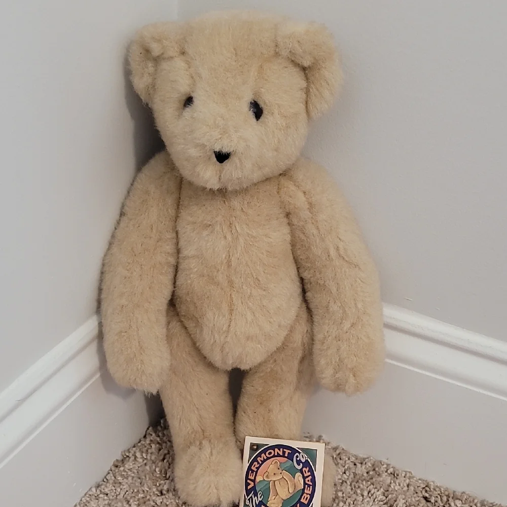 Vermont Teddy Bear Company Tan Plush 12 Inches Tall Moveable 1995 With Tag